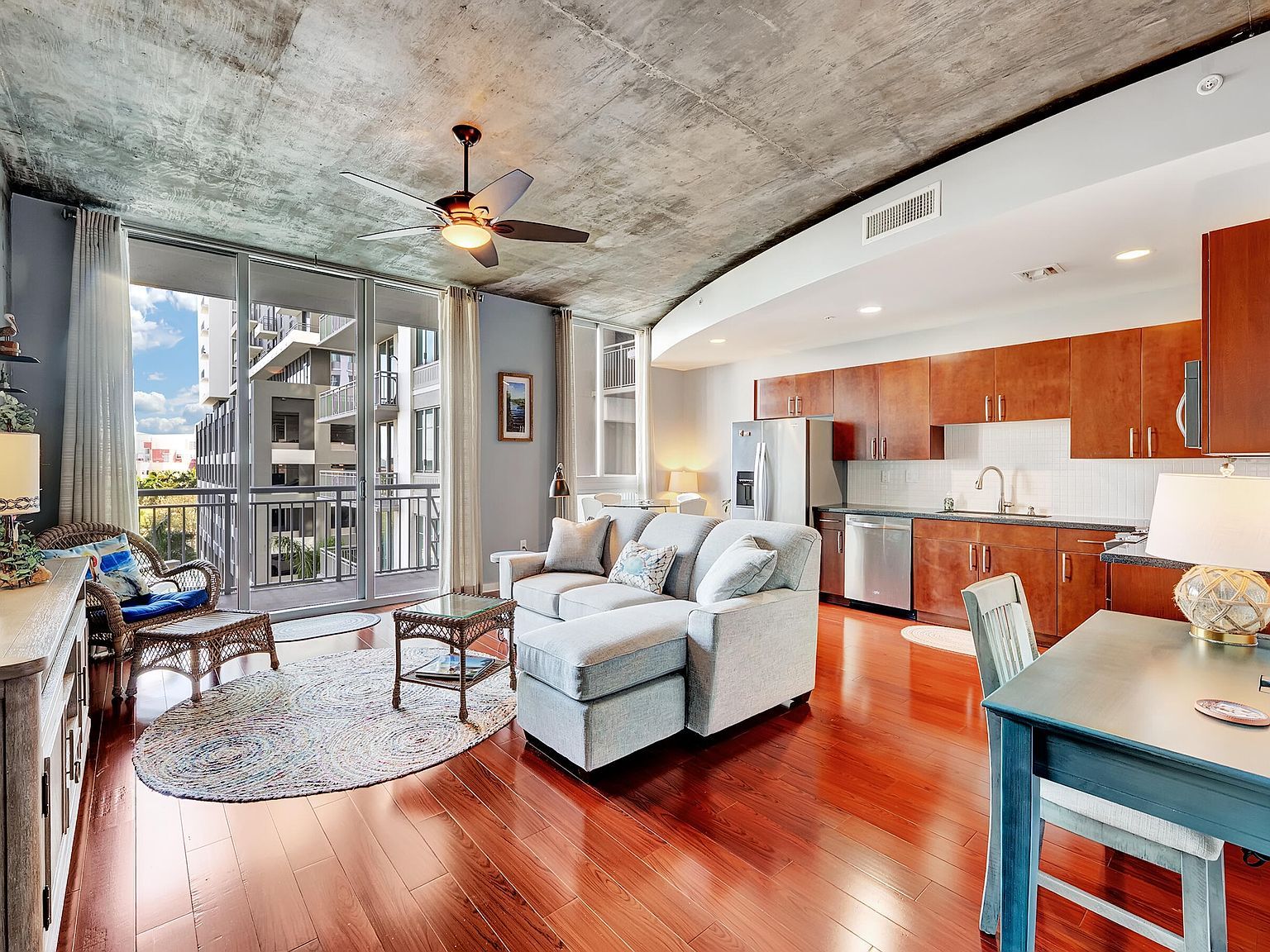 300 S Australian Ave Unit 502 West Palm Beach, FL 33401 - Thumbnail 5