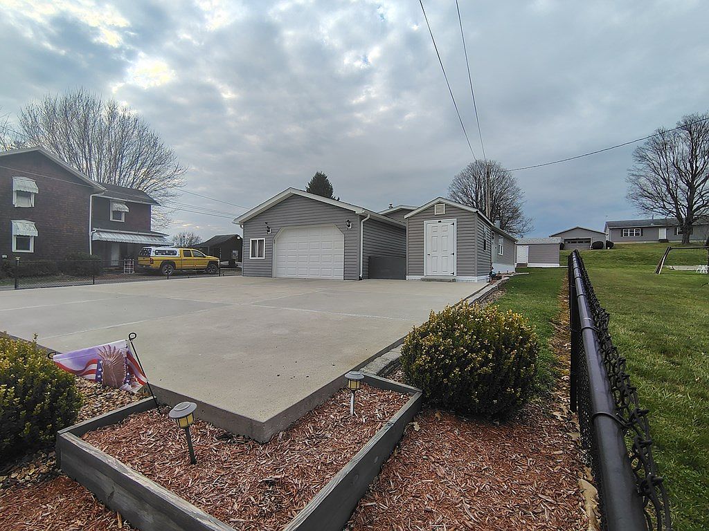 3959 Maple St Hawthorn, PA 16230 - Thumbnail 5