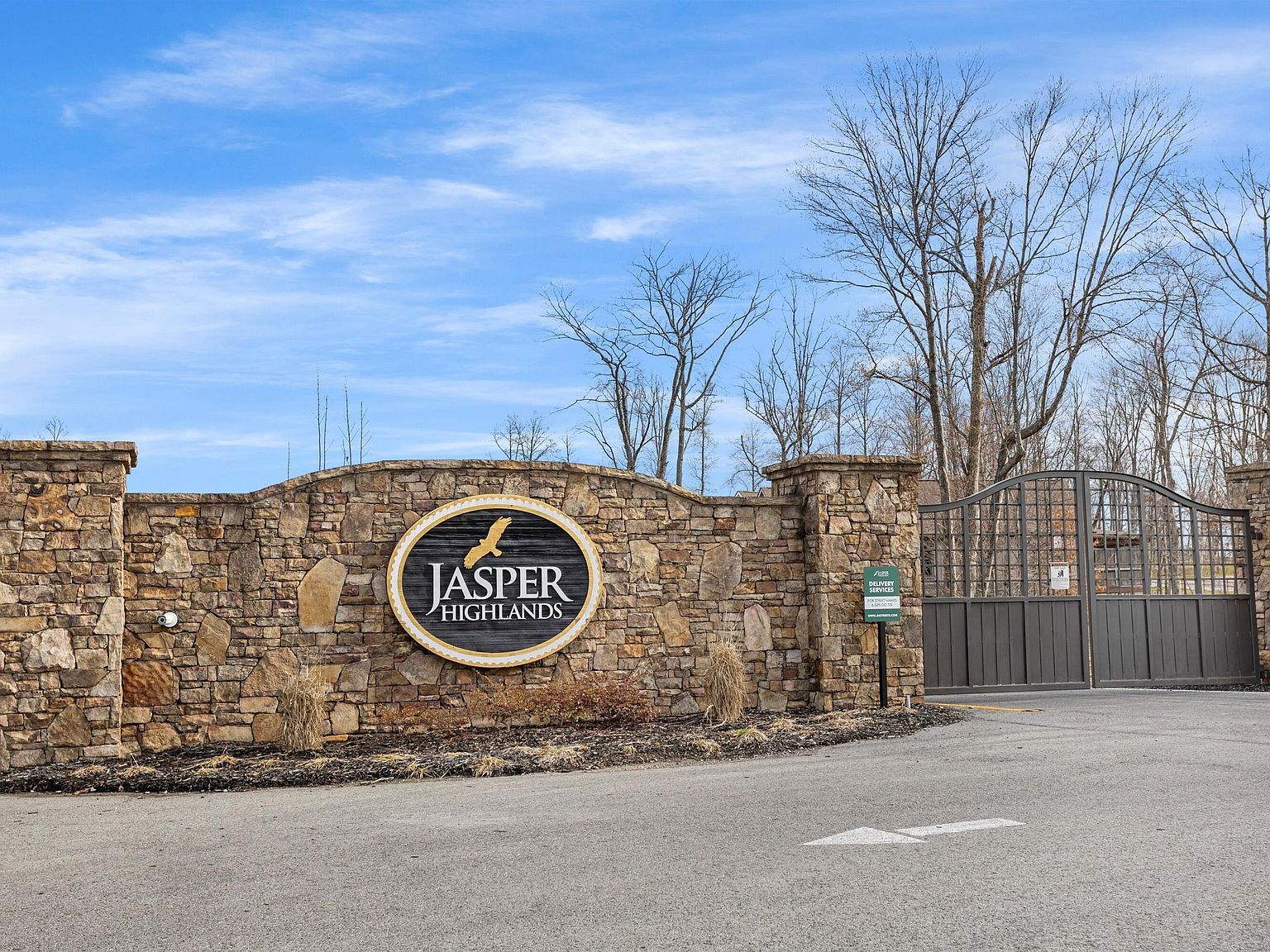 421 Whiskey Way #384 Jasper, TN 37347 - Thumbnail 5