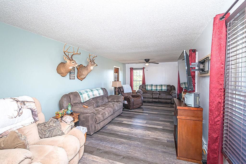 246 Valley View Dr Morgantown, KY 42261 - Thumbnail 5