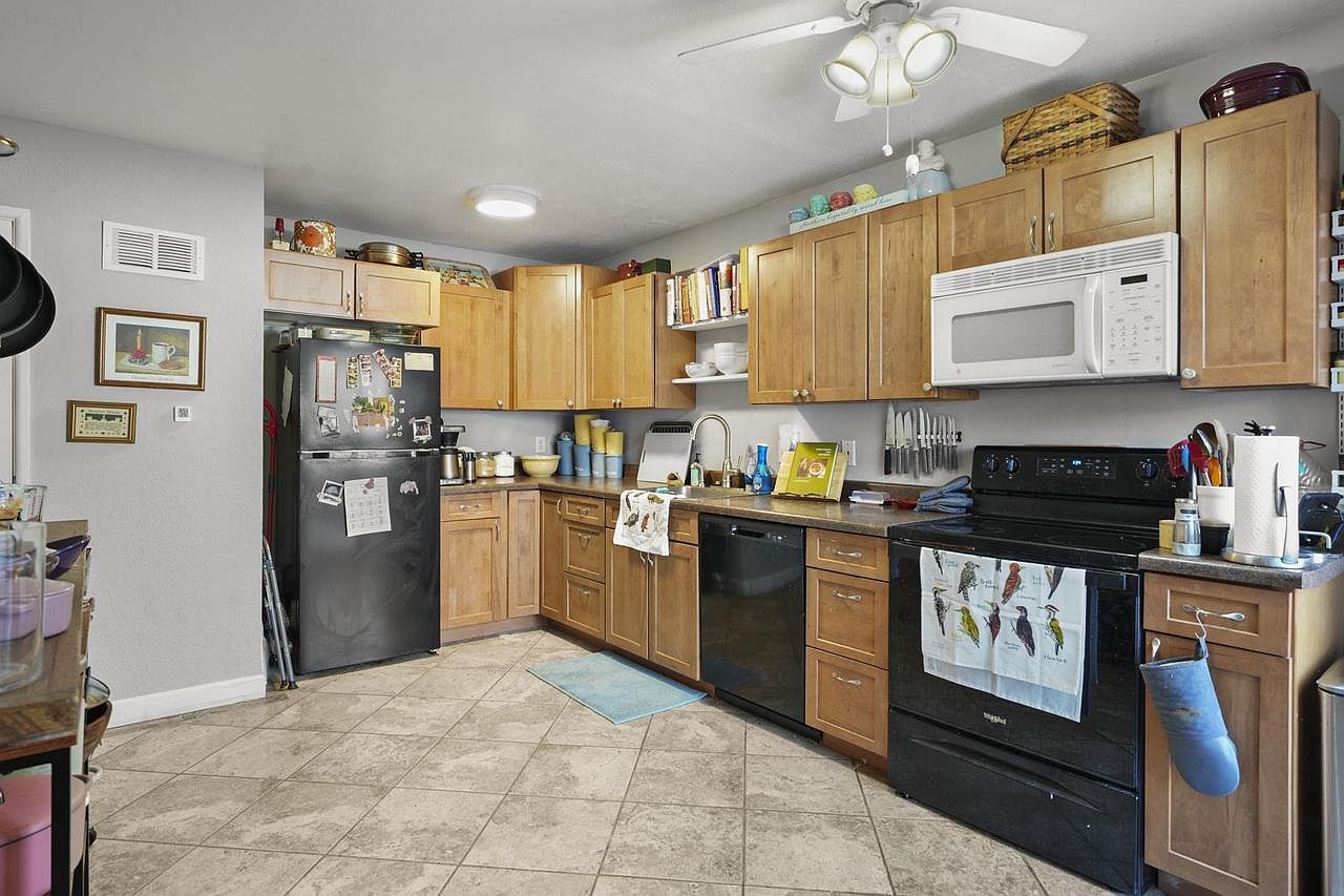 514 E Bluff St Madison, WI 53705 - Thumbnail 5