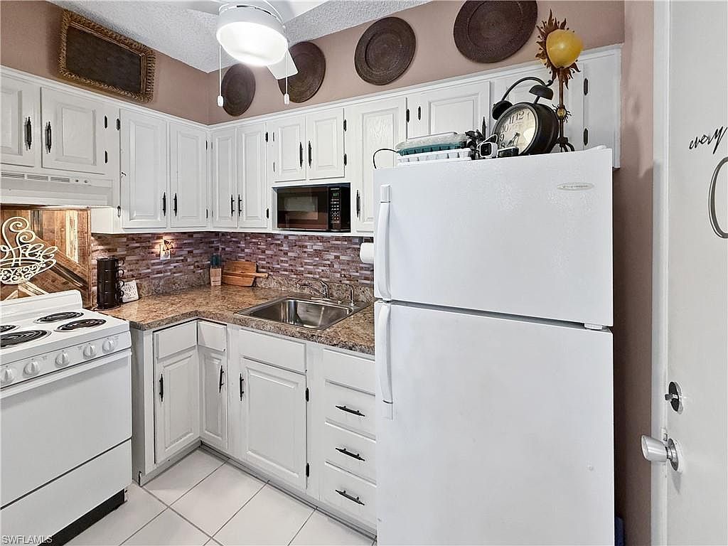 167 N Collier Blvd APT A9 Marco Island, FL 34145 - Thumbnail 5