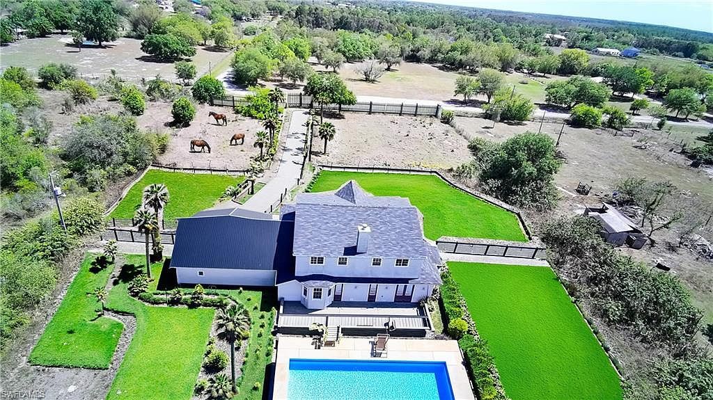 13260 Sleepy Hollow Ln Fort Myers, FL 33913 - Thumbnail 5