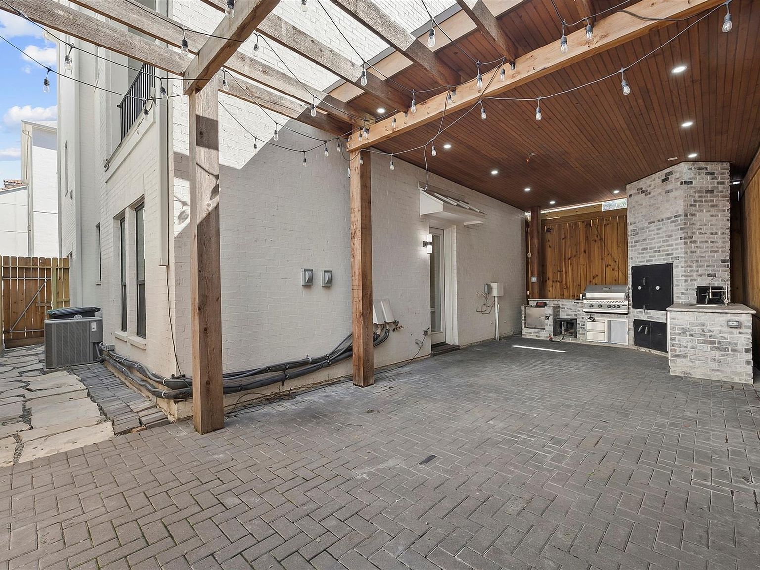 5342 Chandler St Houston, TX 77007 - Thumbnail 5