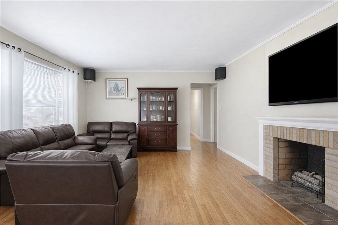 2129 Admiral St Aliquippa, PA 15001 - Thumbnail 5