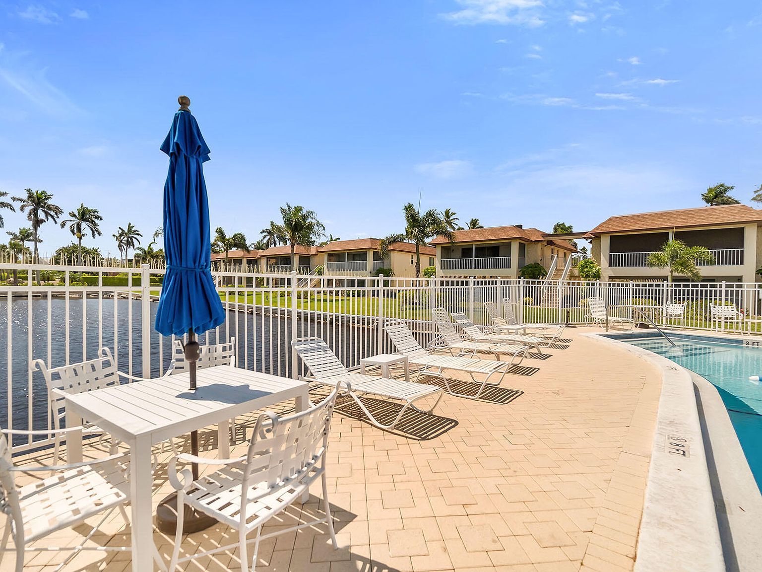 1155 Sandpiper St APT G2 Naples, FL 34102  | Condominium