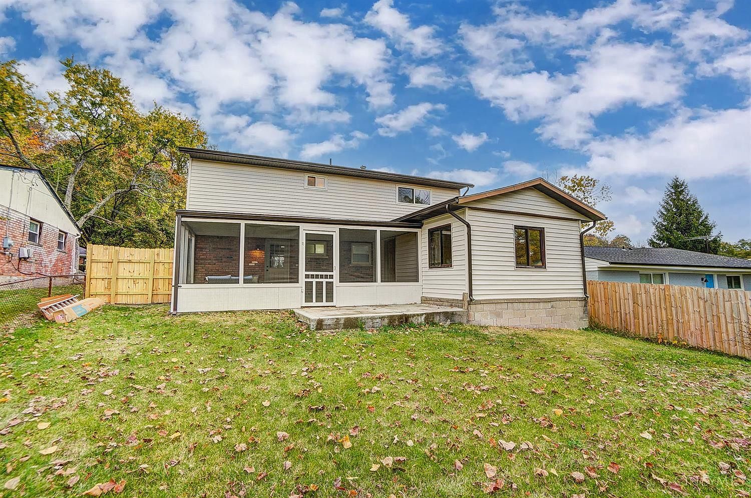 5452 Ehrling Rd Cincinnati, OH 45227  | Single Family