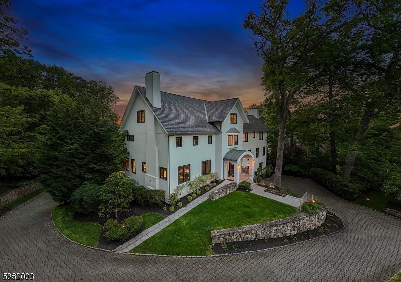 60 Fernwood Rd Summit, NJ 07901 | Single Family