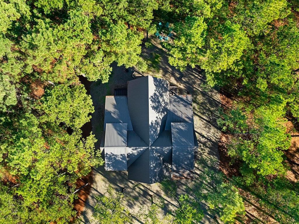 607 Sugar Pine Loop Broken Bow, OK 74728  | Single Family