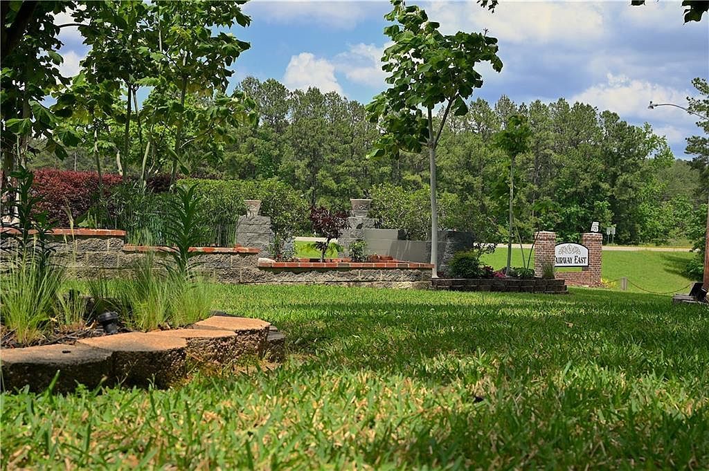 8181 Titleist Dr Pineville, LA 71360 | Single Family