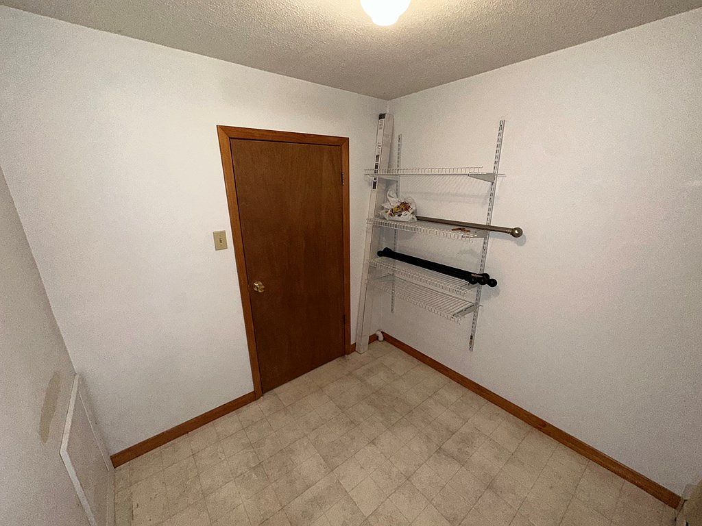 805 W Main St Sophia, WV 25921  | Single Family