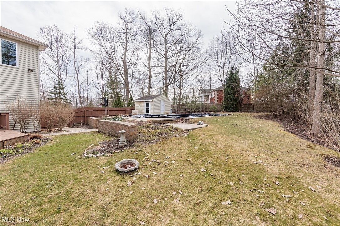 38021 Dodds Hill Dr Willoughby Hills, OH 44094  | Single Family