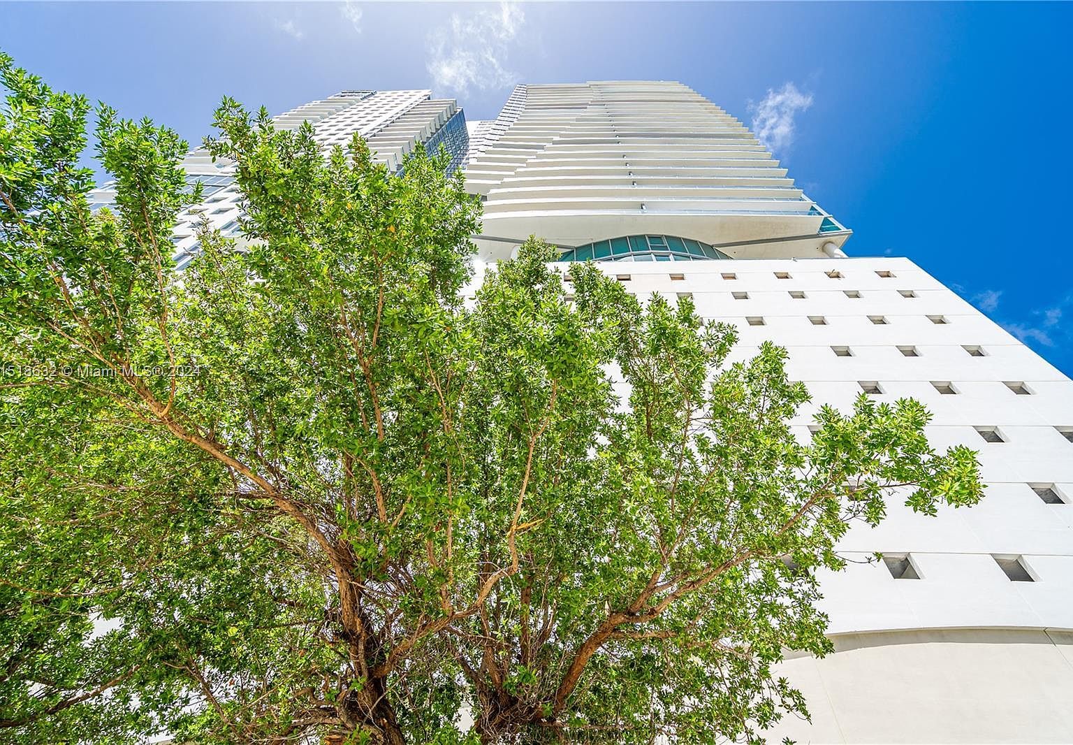 101 20th St #1805 Miami Beach, FL 33139 | Condominium