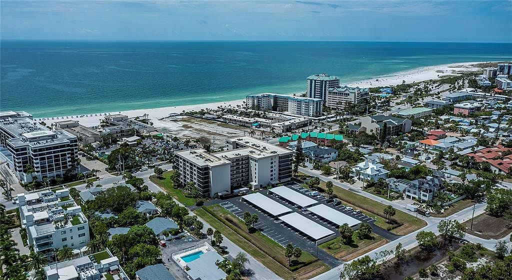 1001 Benjamin Franklin Dr UNIT 406 Sarasota, FL 34236  | Condominium