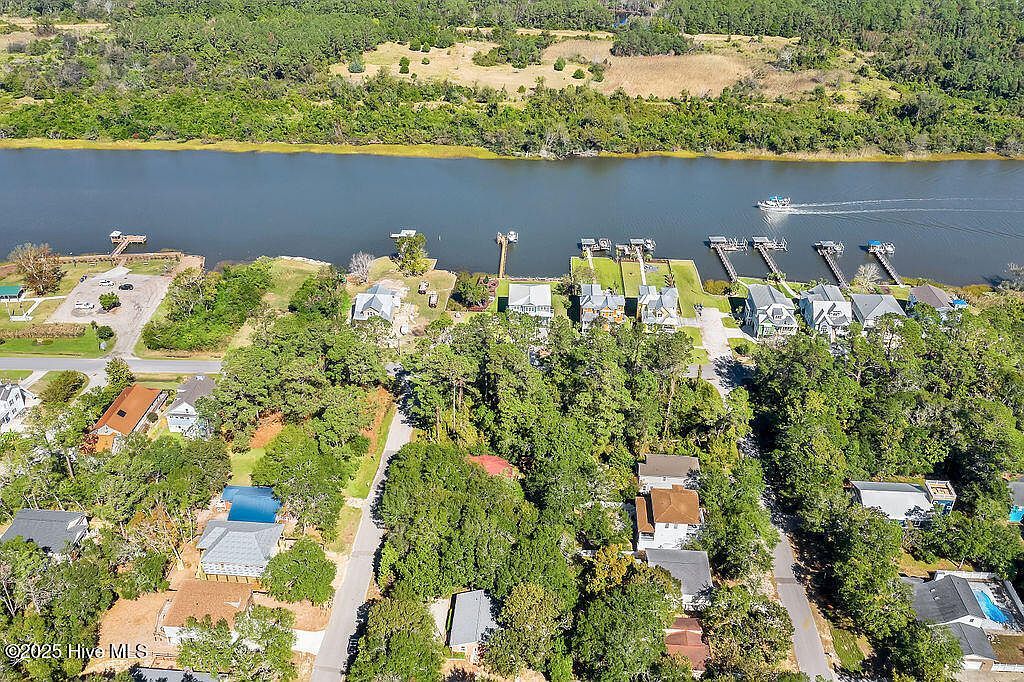 206 Elizabeth Dr Oak Island, NC 28465  | Land/Lot