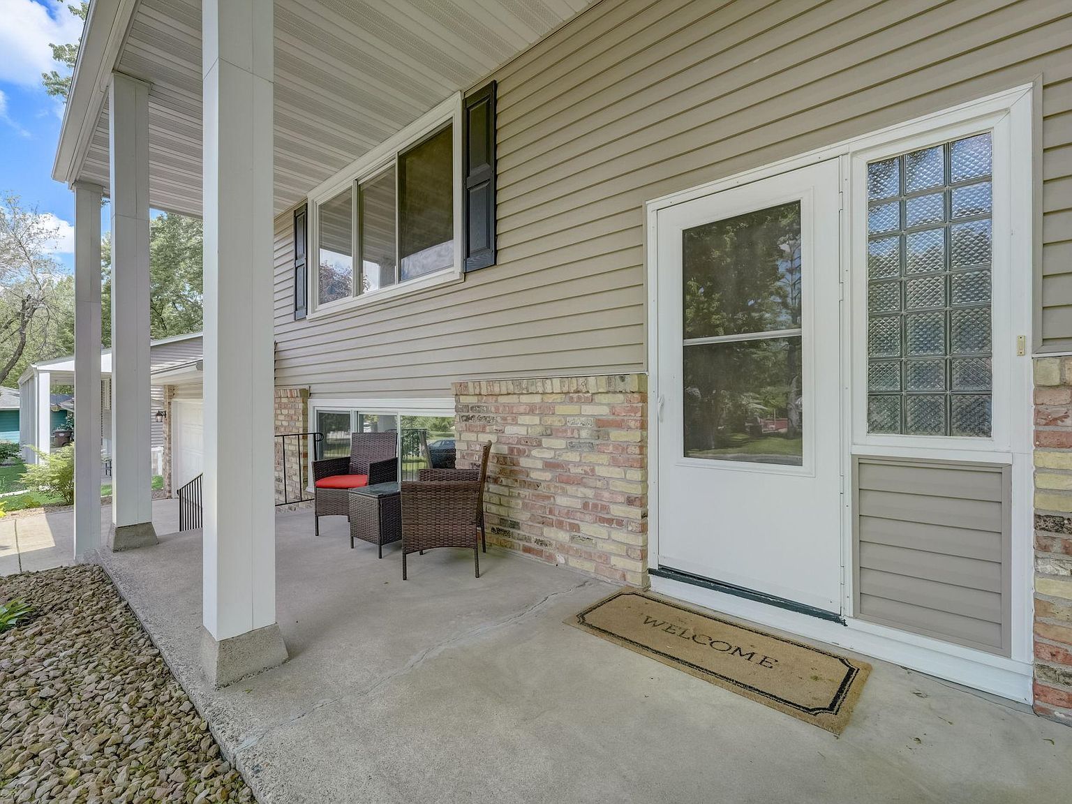 1808 Raleigh Dr Burnsville, MN 55337  | Single Family