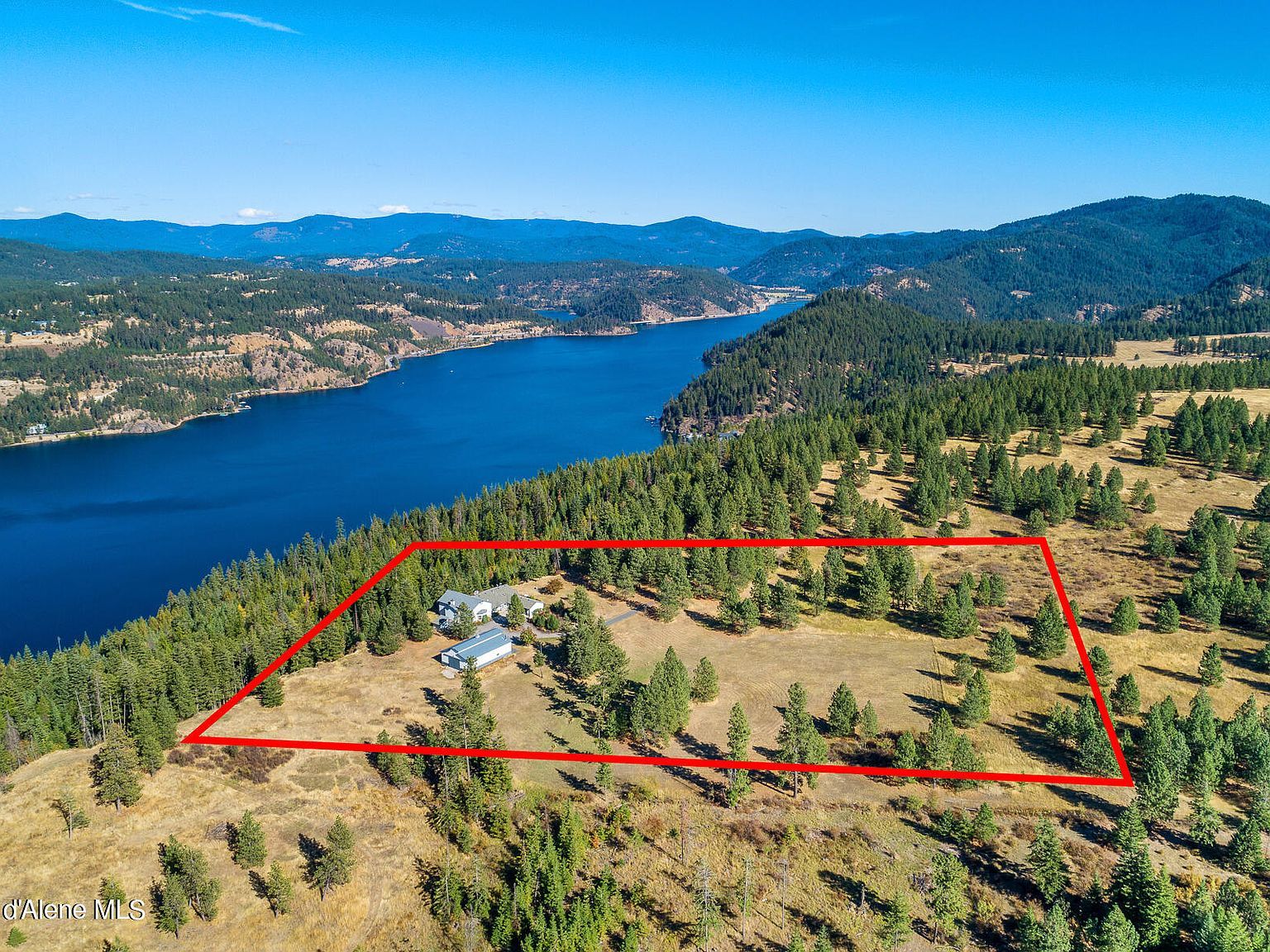 5522 E Aripa Rd Harrison, ID 83833  | Single Family