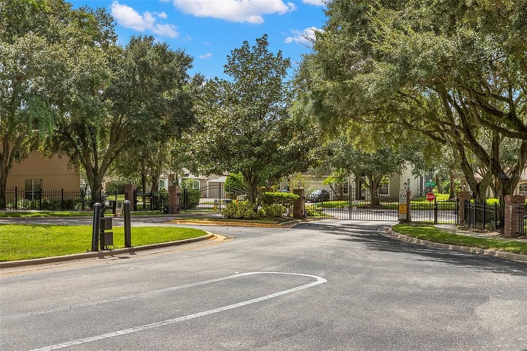 734 Berry Bramble Dr Brandon, FL 33510 | Single Family