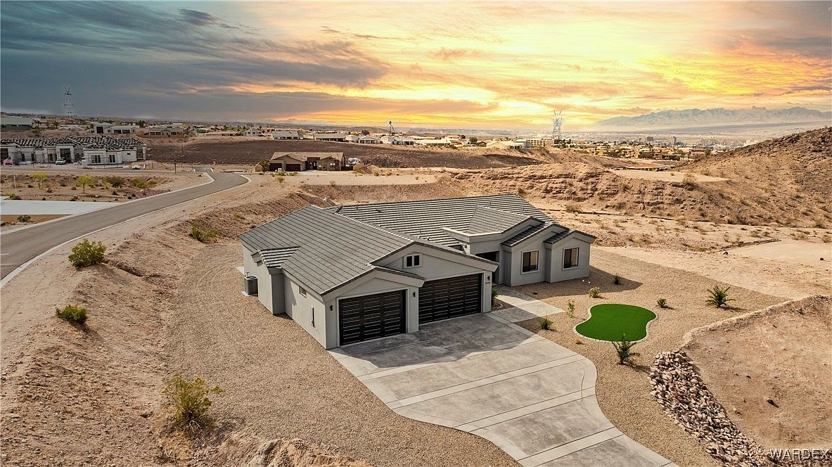 3100 Canyon De Chelly Dr Bullhead City, AZ 86429 | Single Family