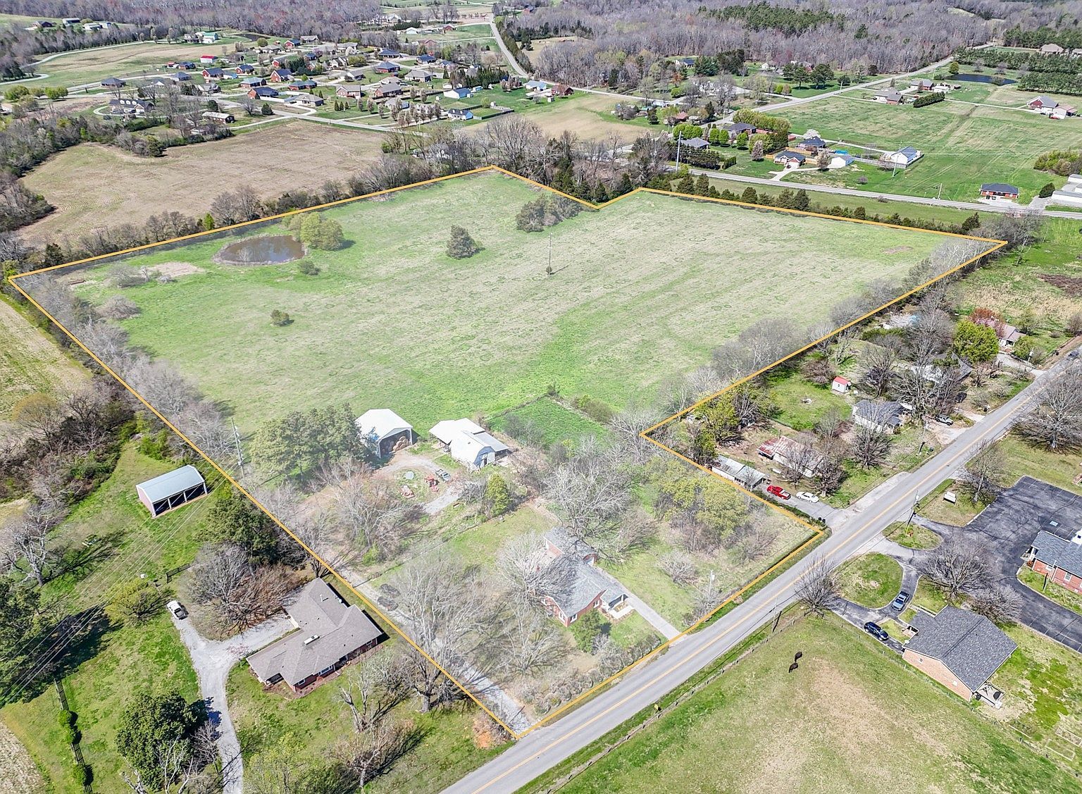 25 Old Huntsville Rd Fayetteville, TN 37334 | Single Family