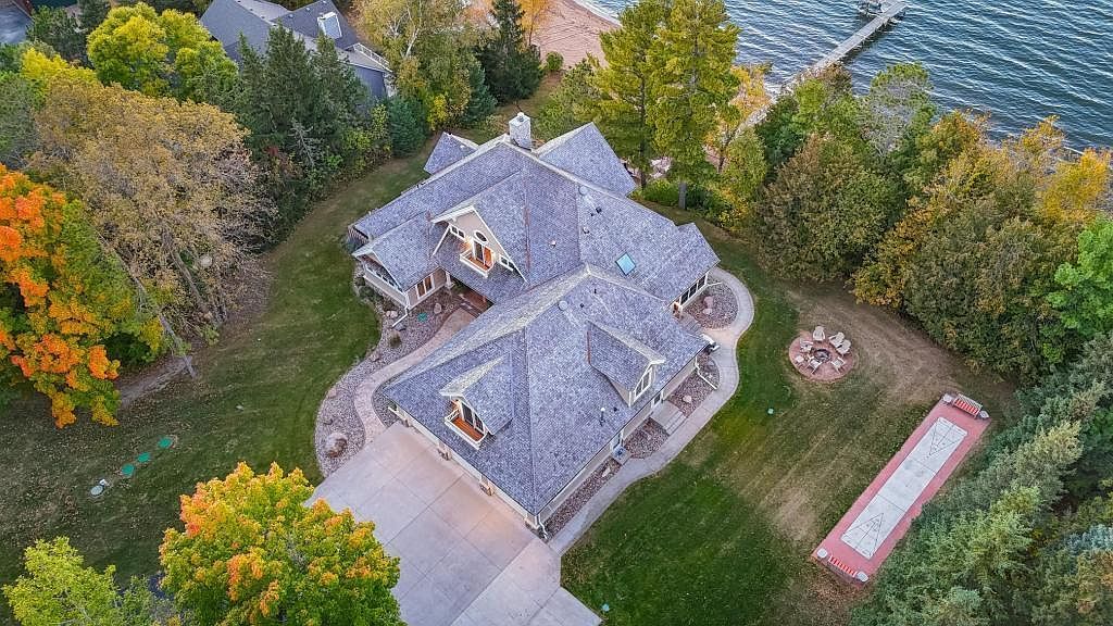 1242 Maple Leaf Trl NW Walker, MN 56484  | Single Family