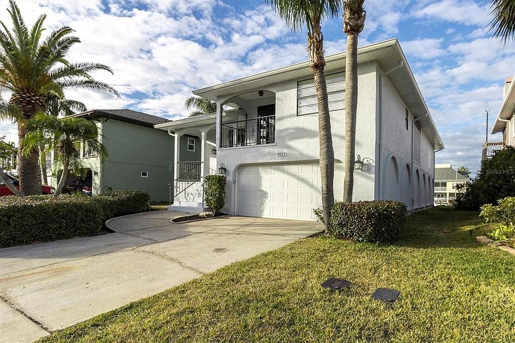 5925 Seaside Dr New Port Richey, FL 34652 | Single Family