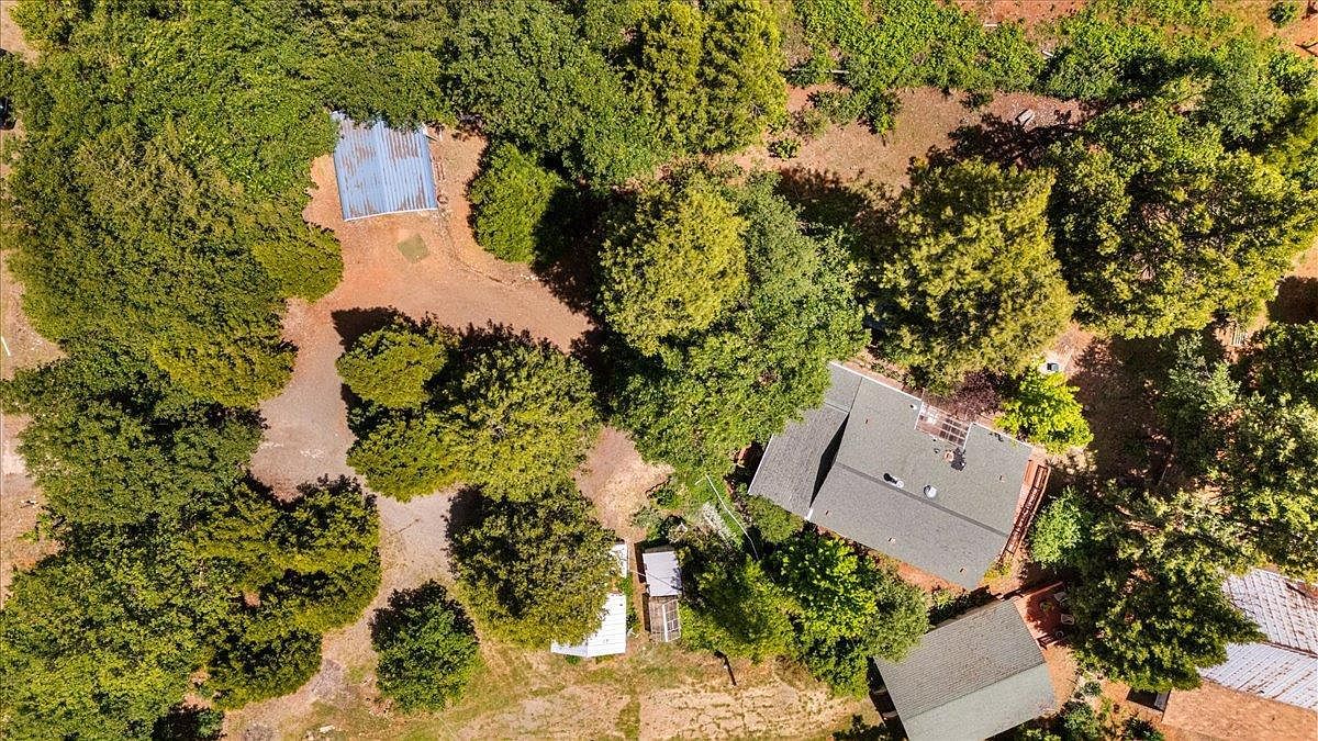 9086 La Porte Rd Brownsville, CA 95919  | Single Family