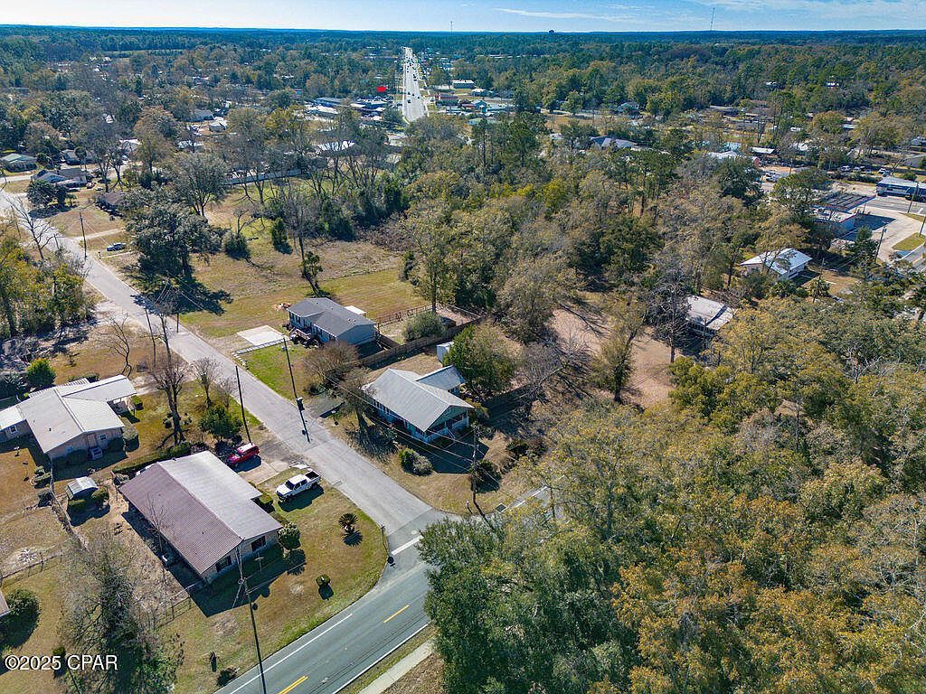 804 8th St Chipley, FL 32428  | Single Family