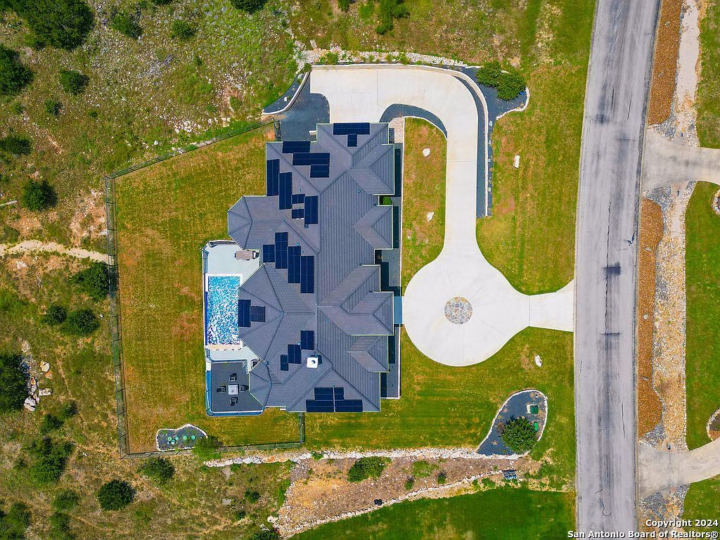 1356 Bordeaux Ln New Braunfels, TX 78132  | Single Family