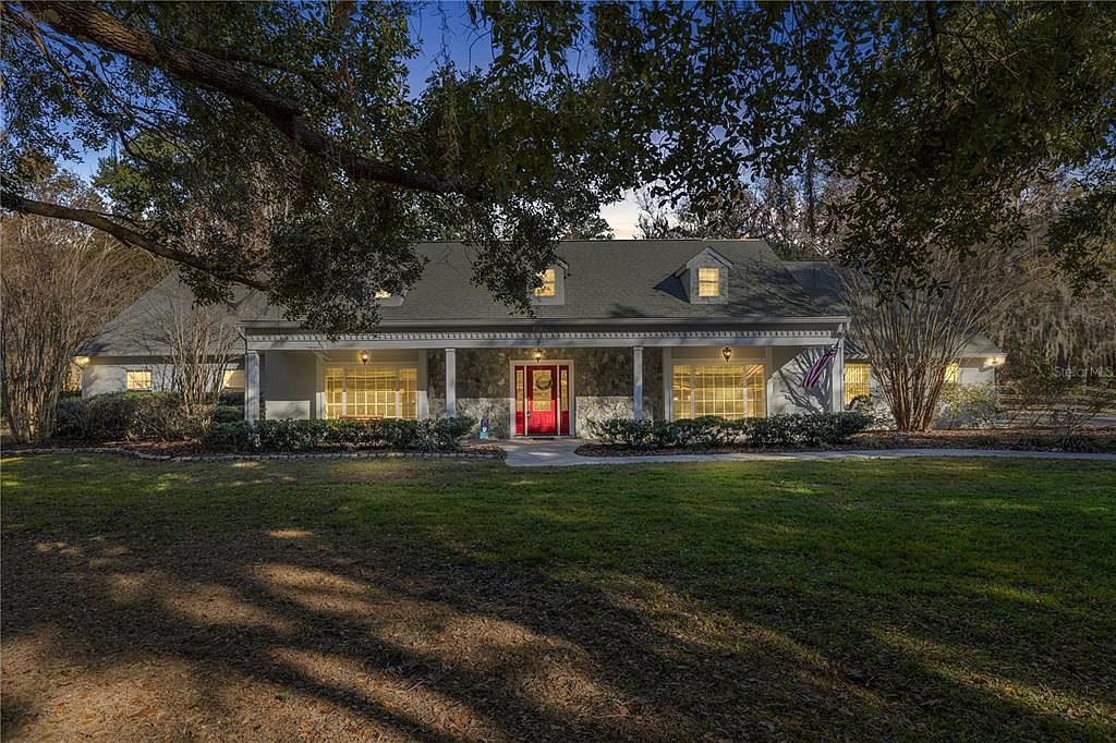 6685 SW 18th Terrace Rd Ocala, FL 34476  | Single Family