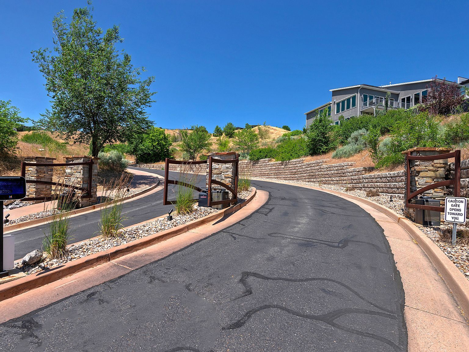 68 E Columbus Ct Salt Lake City, UT 84103 | Single Family