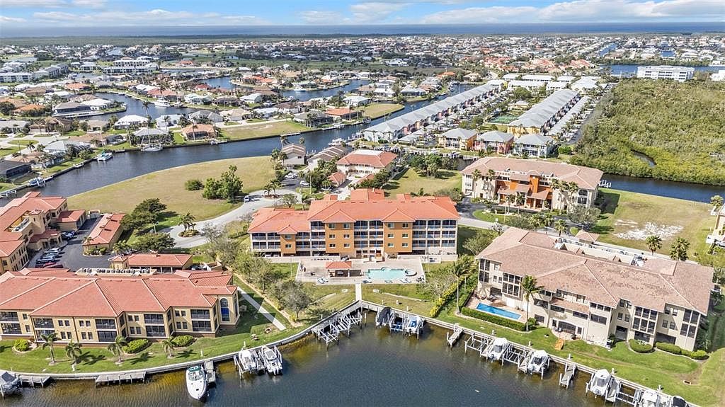 3322 Purple Martin Dr UNIT 127 Punta Gorda, FL 33950  | Condominium