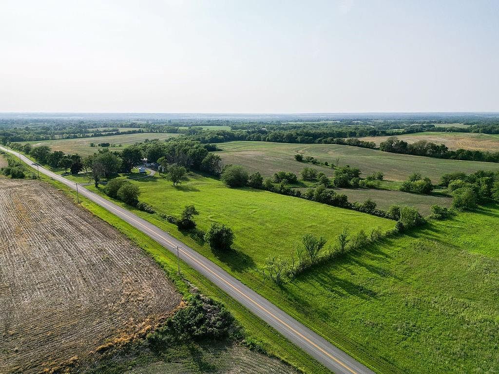 14381 State Hwy E Pattonsburg, MO 64670 | Single Family