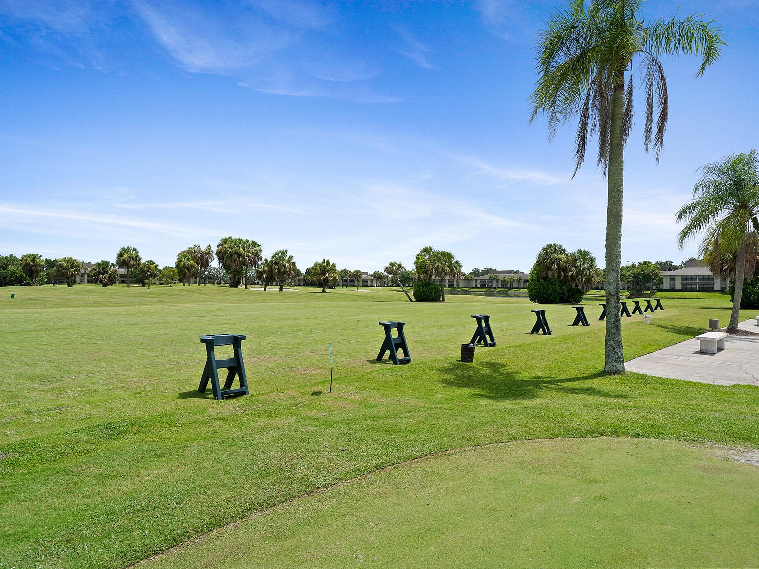 28 Plantation Dr APT 204 Vero Beach, FL 32966  | Condominium