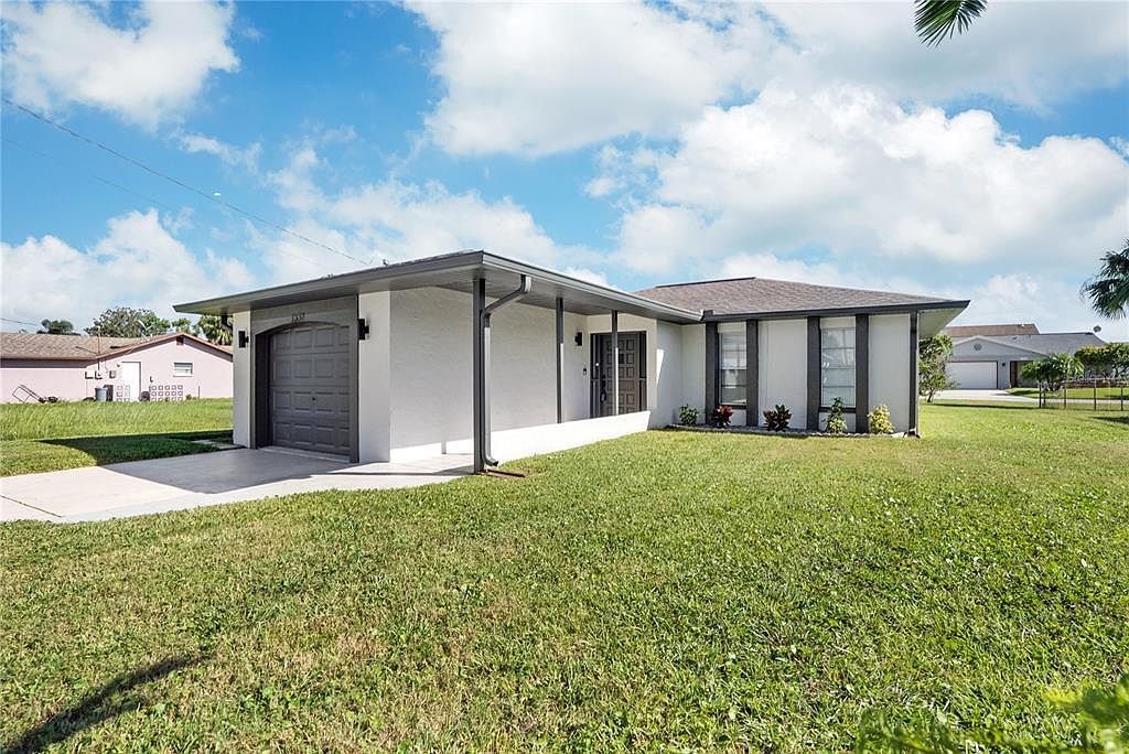 7332 Mako Dr Hudson, FL 34667  | Single Family