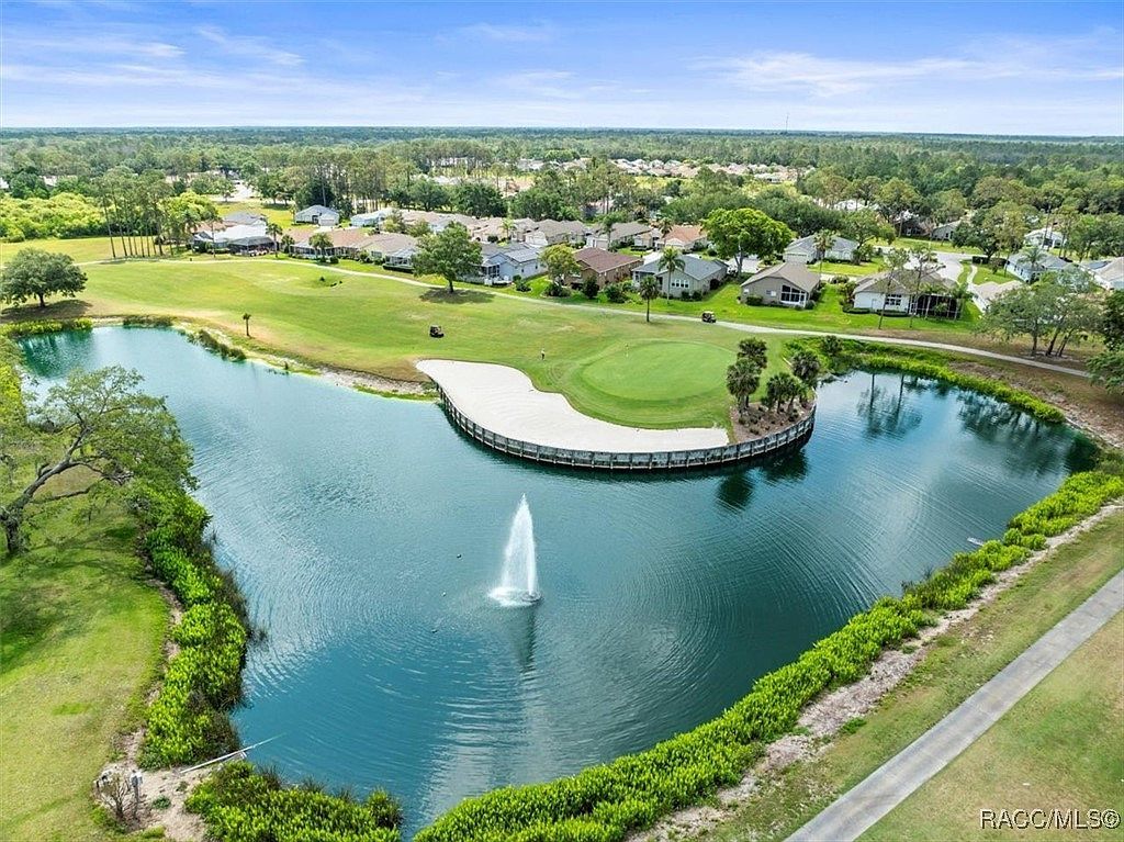 18514 Hidden Pines Way Hudson, FL 34667  | Single Family