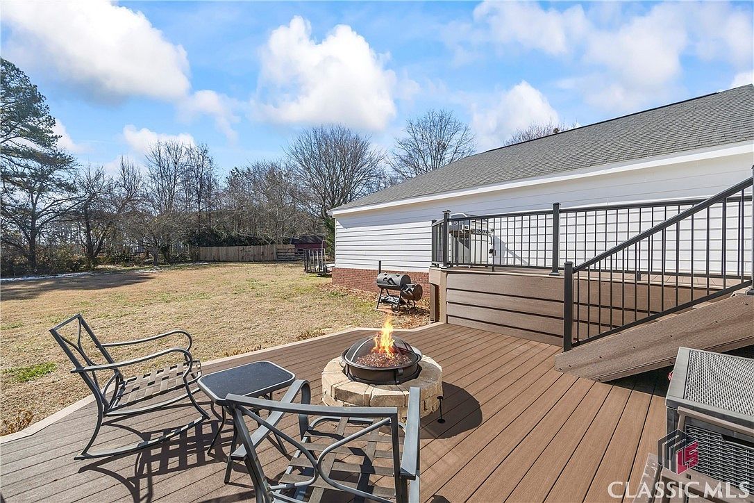 1650 Old Loganville Rd Loganville, GA 30052  | Single Family