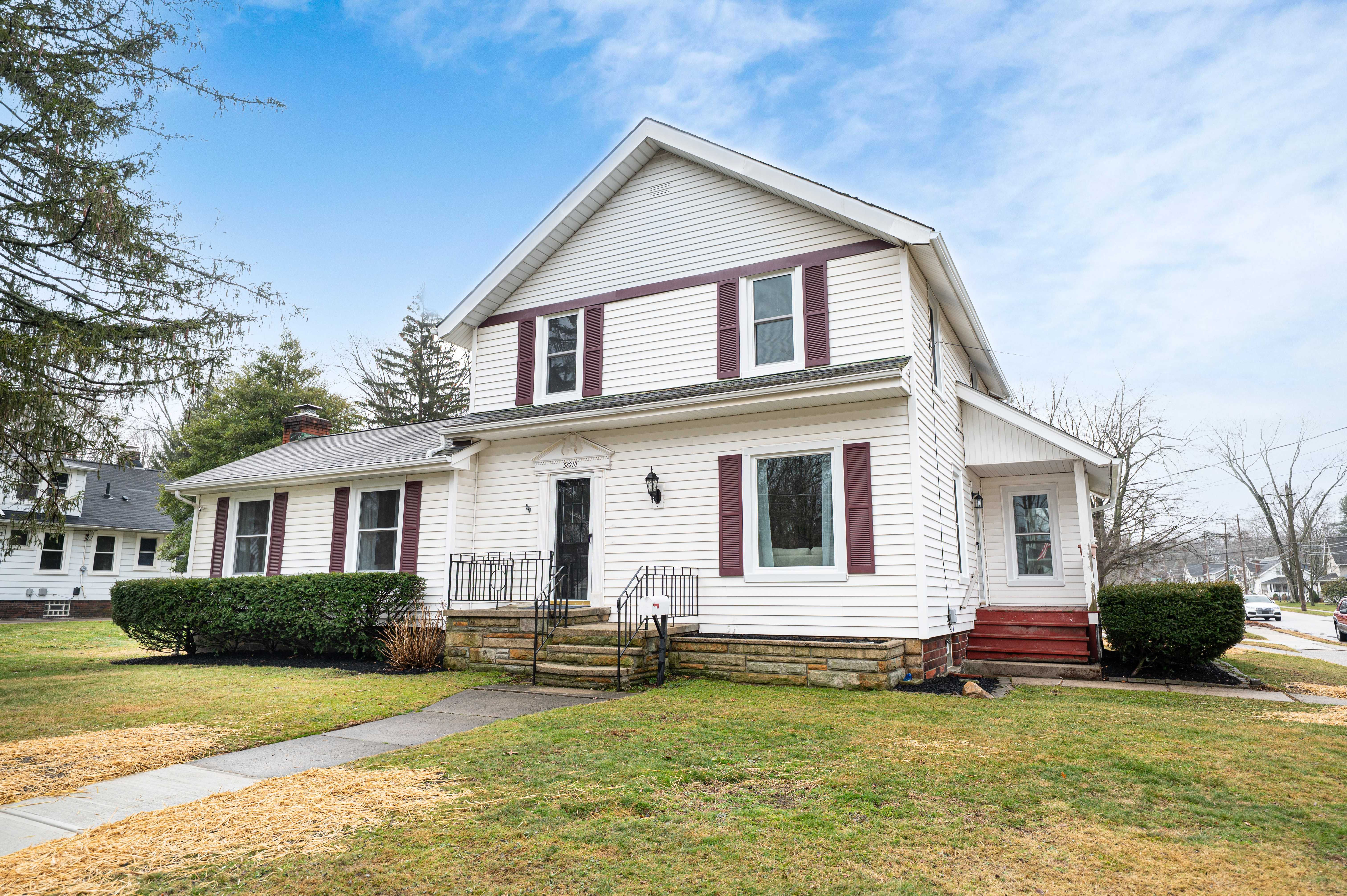 38210 South St, Willoughby, OH, USA, 44094 - Thumbnail 2