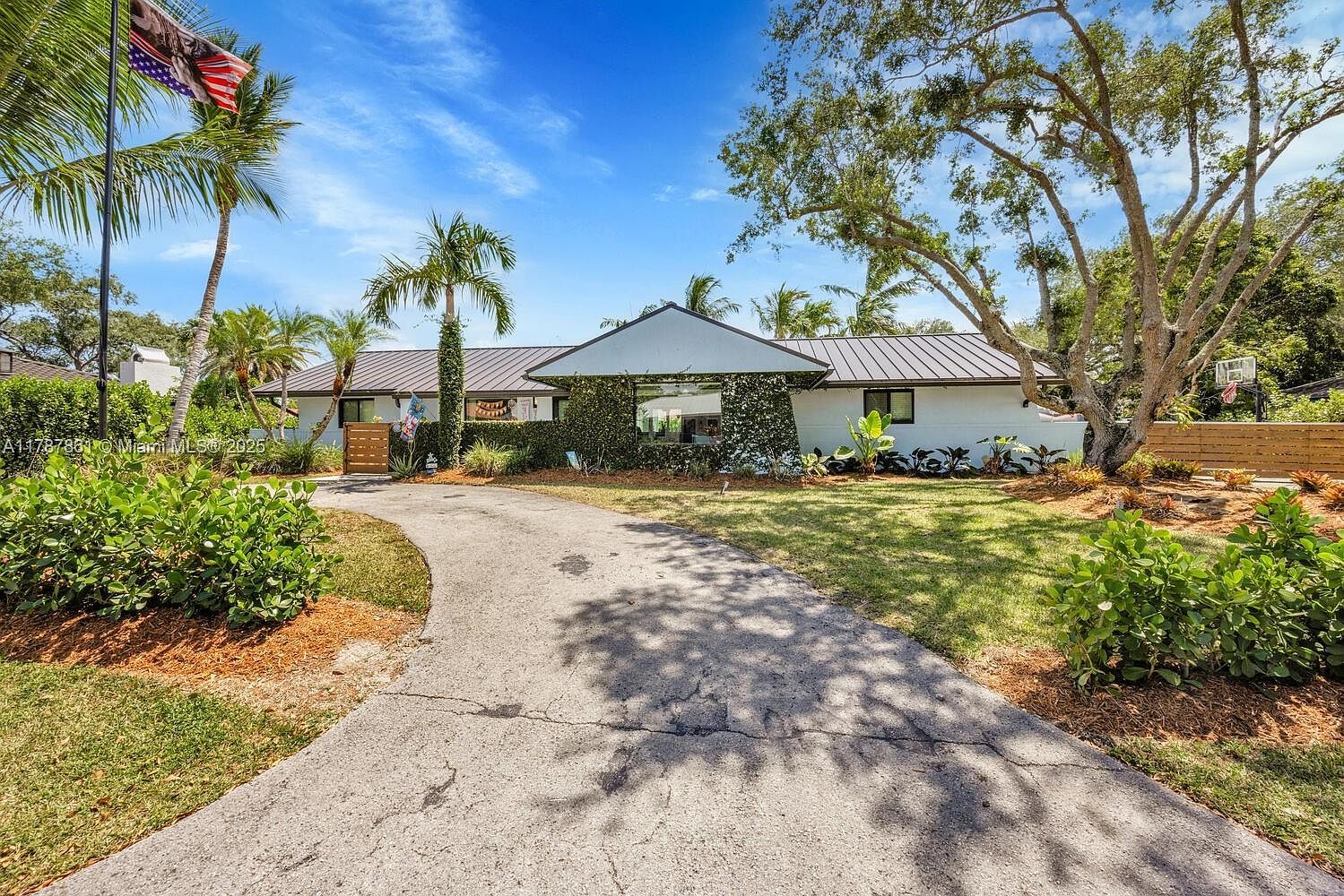 7864 SW 179th Ter Palmetto Bay, FL 33157 | Single Family