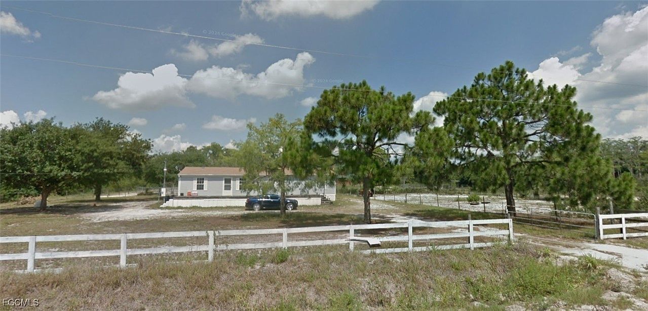 810 N Jinete St Clewiston, FL 33440 | New build