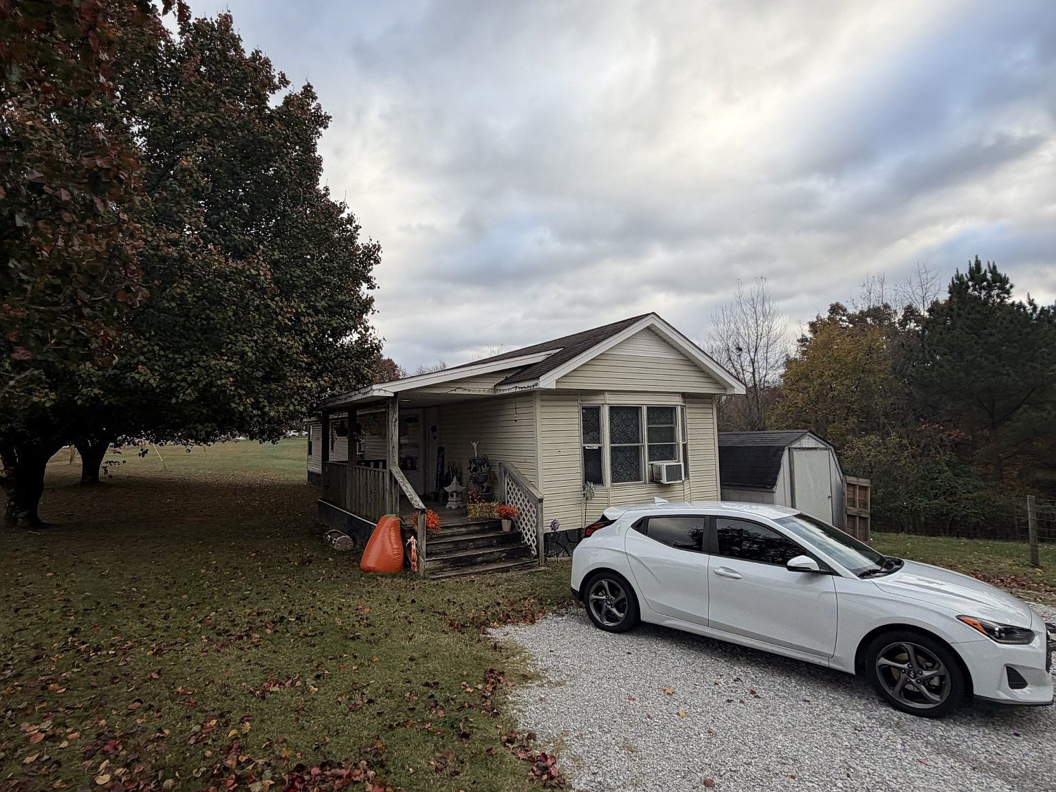 2745 Highway 47 N White Bluff, TN 37187  | New build