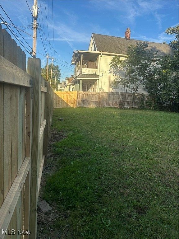 1610 Crestline Ave Cleveland, OH 44109 | Land/Lot
