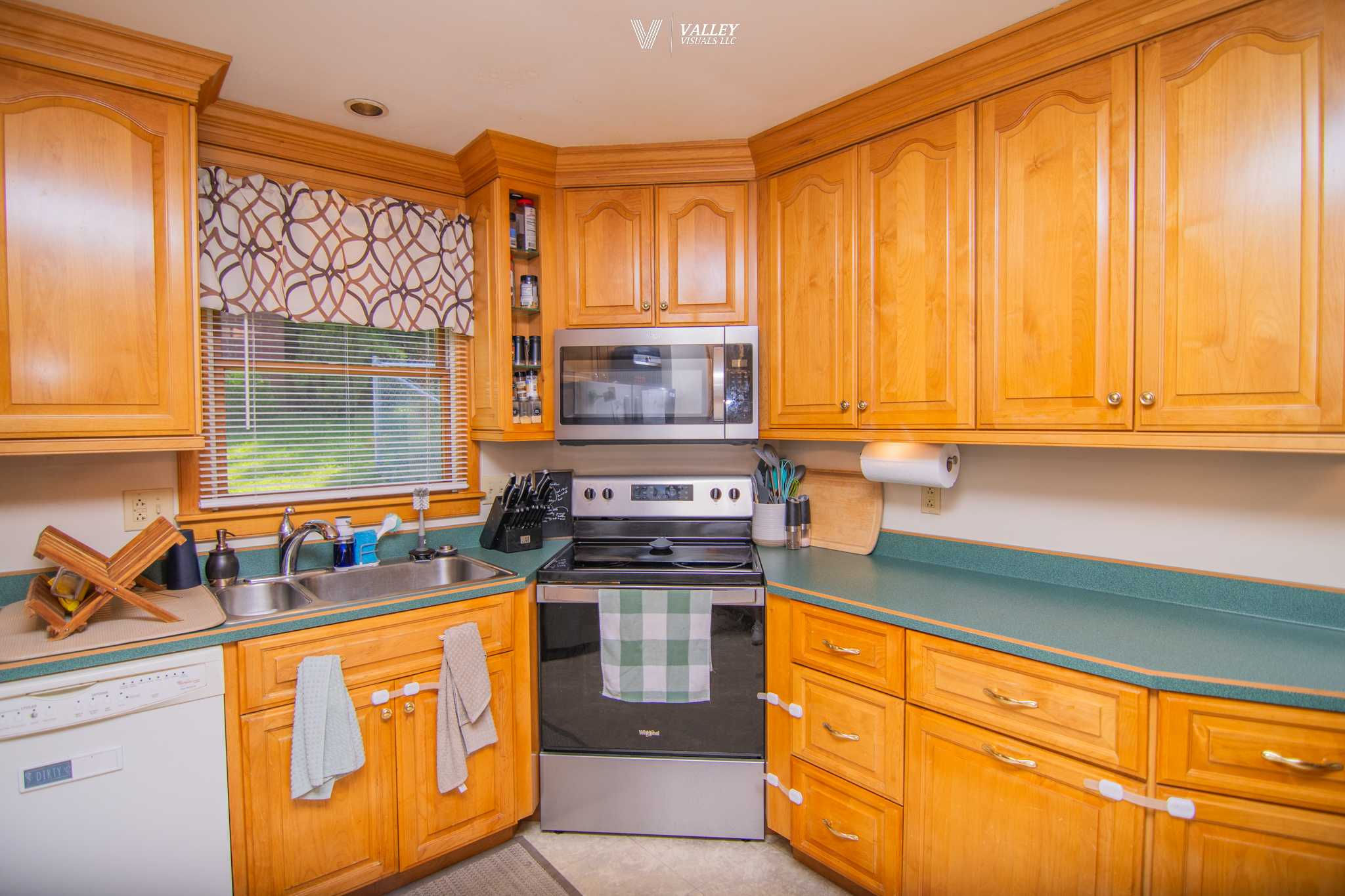 203 Bethel Lane, Saint Clairsville, OH, USA, 43950  | Single Family