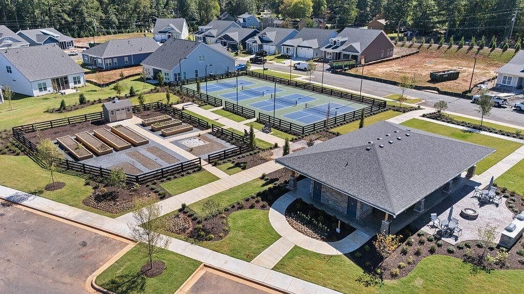 199 Vinca Cir NW Kennesaw, GA 30144  | Single Family