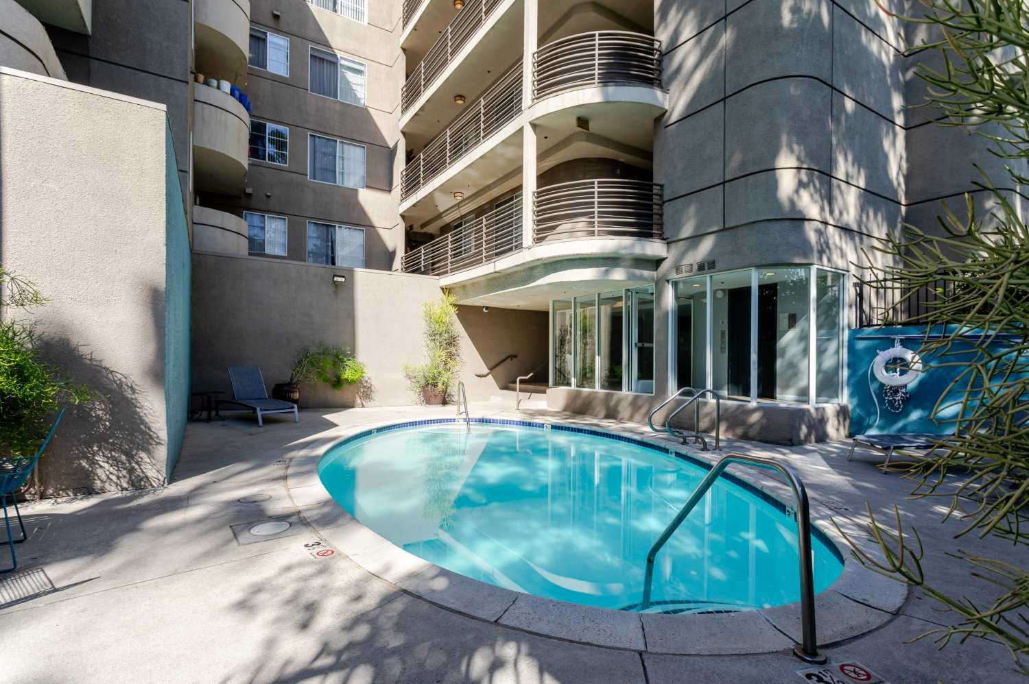 345 South Alexandria Avenue #304, Los Angeles, CA, USA, 90020 - Thumbnail 4