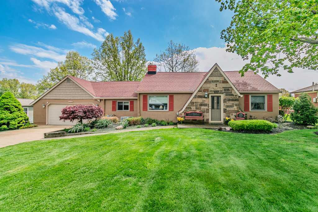 2239 Pine Ridge Drive, Wickliffe, OH, USA, 44092 - Thumbnail 2