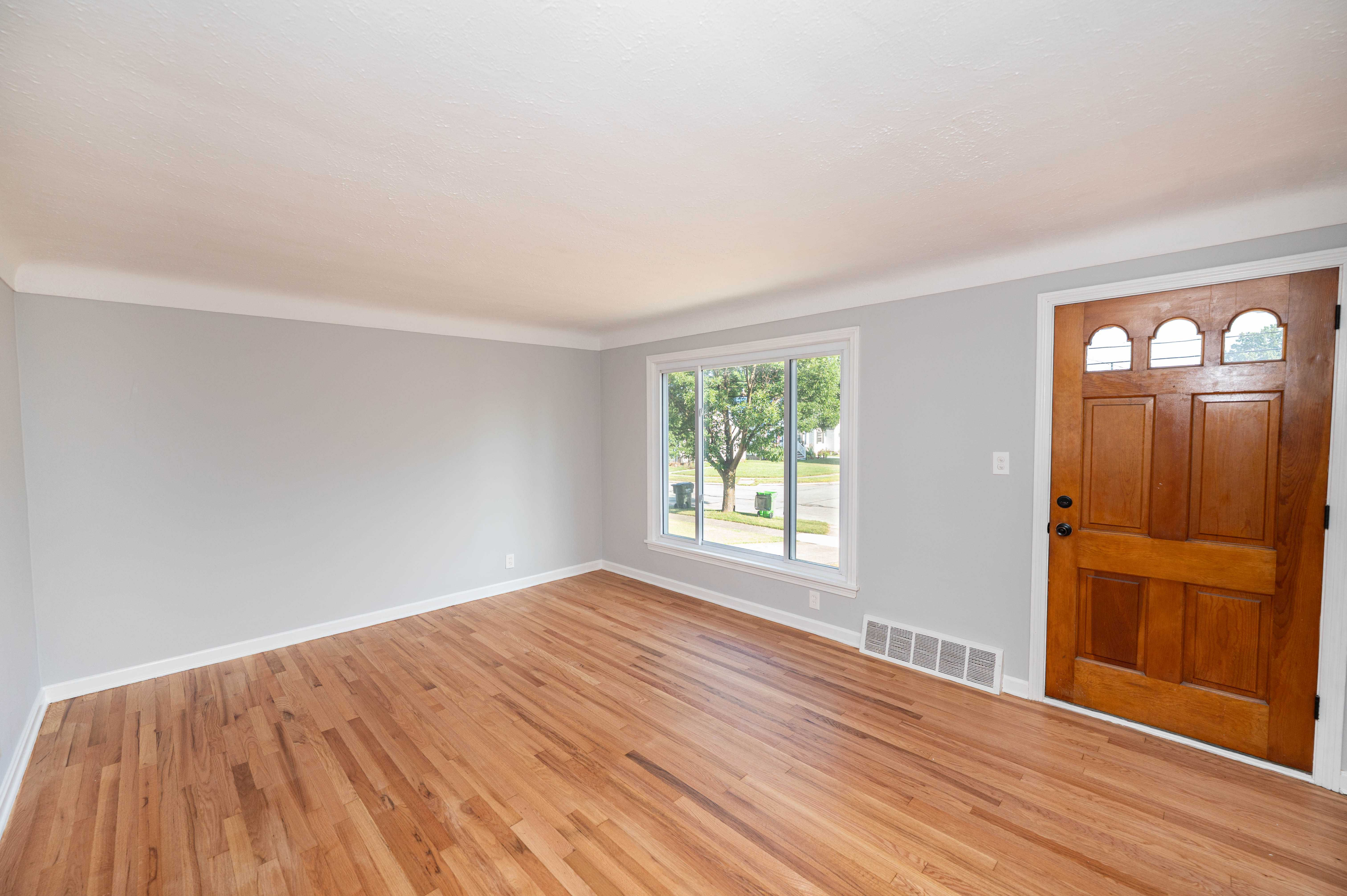 29346 Park Street, Wickliffe, OH, USA, 44092 - Thumbnail 5