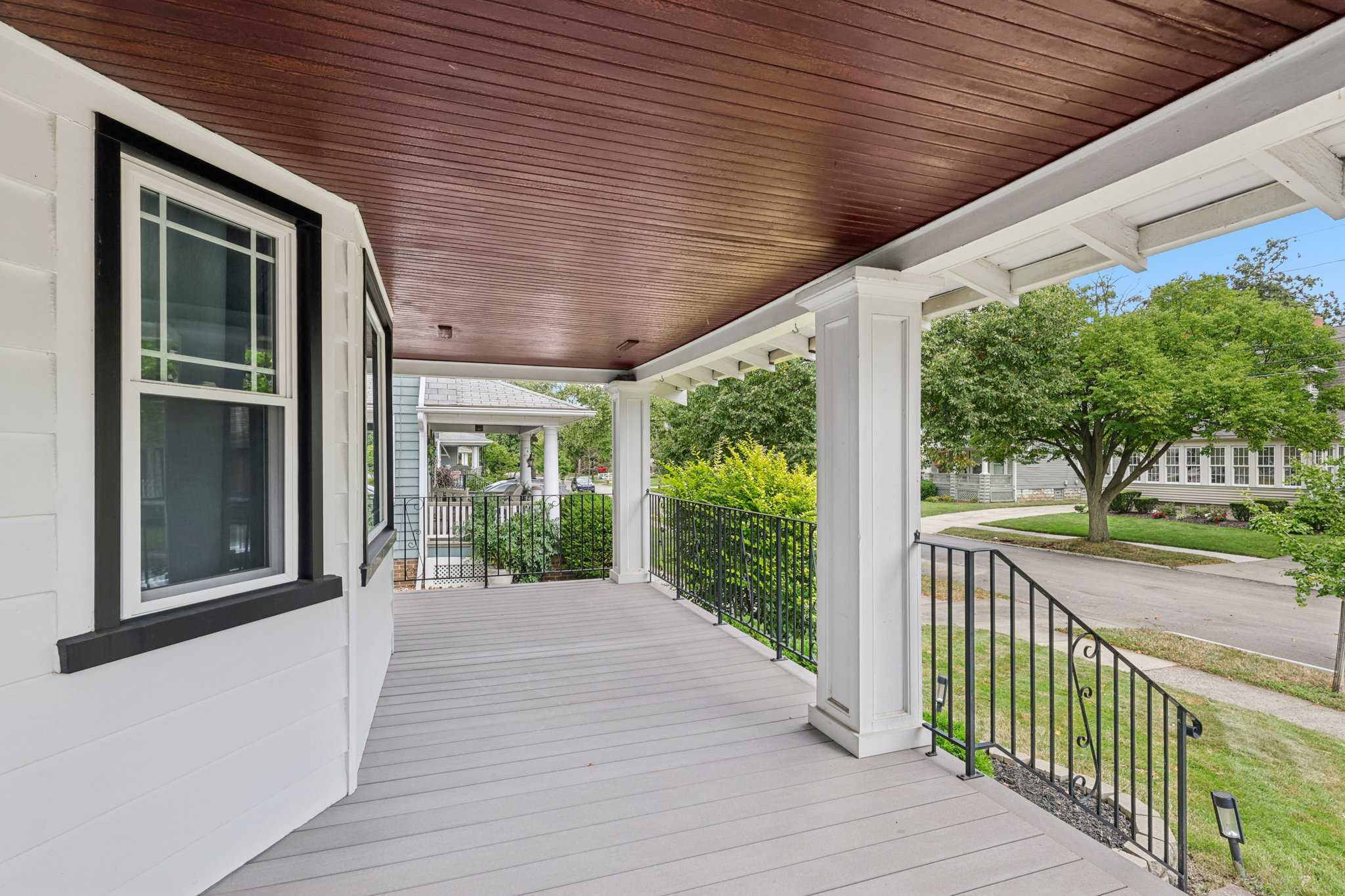 1300 Giel Avenue, Lakewood, OH, USA, 44107 - Thumbnail 4