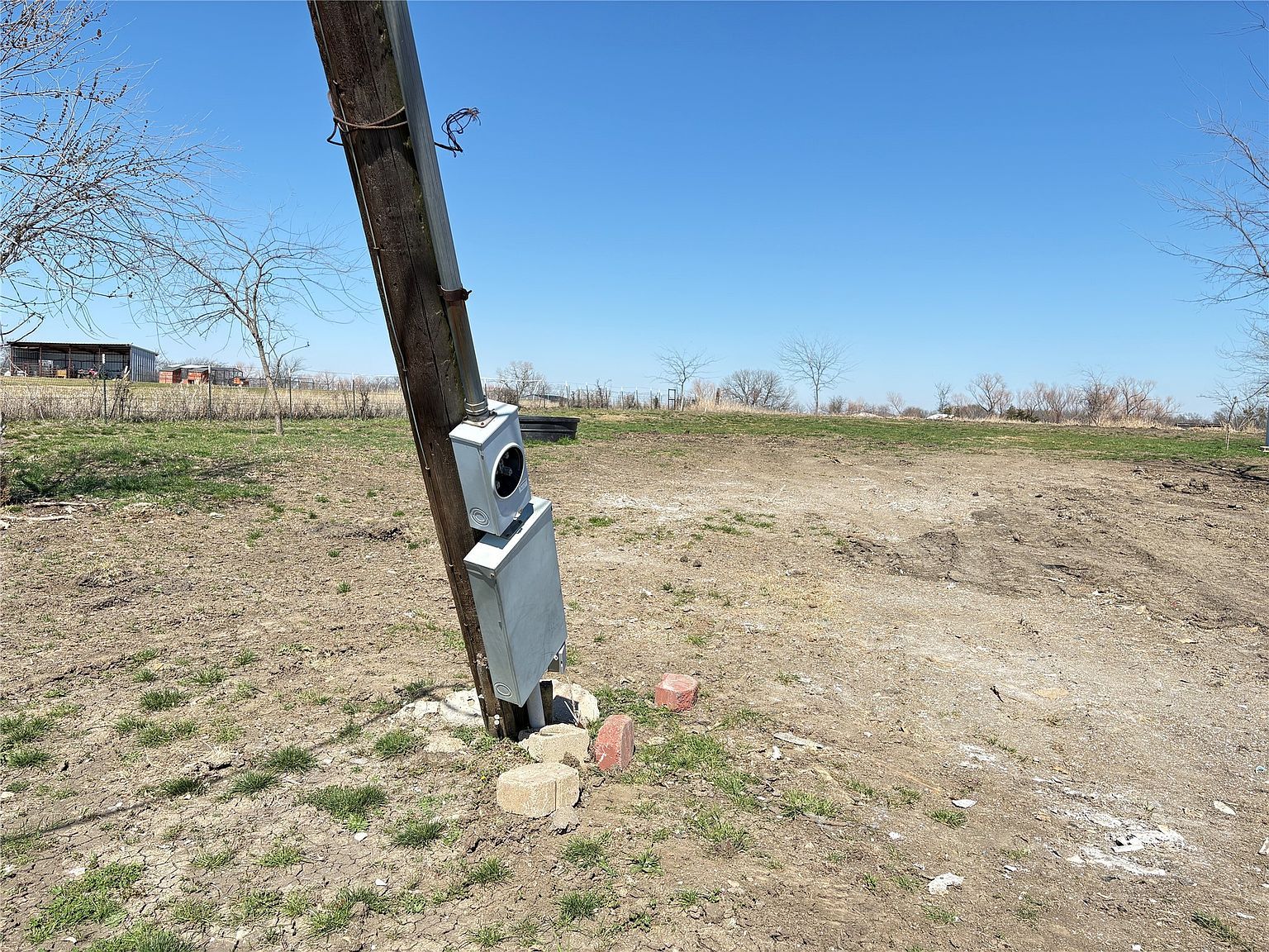 2985 Old Sherman Rd Whitesboro, TX 76273  | Land/Lot