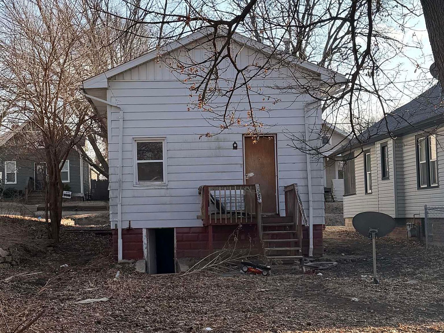 519 E Maywood Ave Peoria, IL 61603  | Single Family